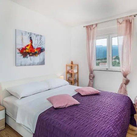 Lovely In With Wifi Apartment