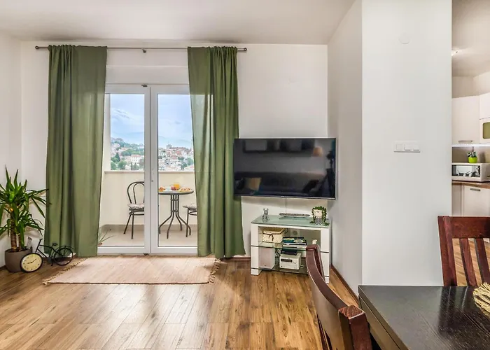 Apartment Awesome In